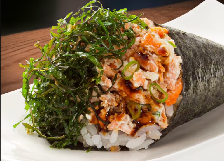 Temaki Salm O Couve Crispy Yak Sushi